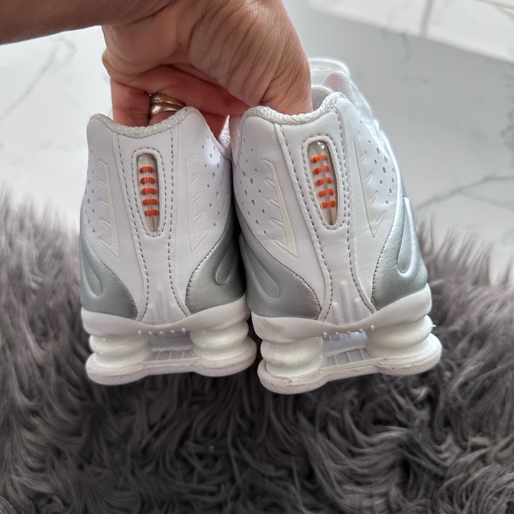 Nike shox R4 - Picture 8 of 13